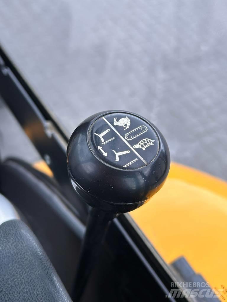 JCB 8030 ZTS Εκσκαφάκι (διαβολάκι) < 7t