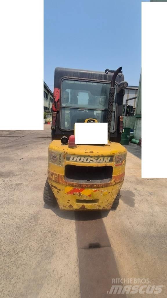 Hyundai D30 Περονοφόρα ανυψωτικά κλαρκ - άλλα
