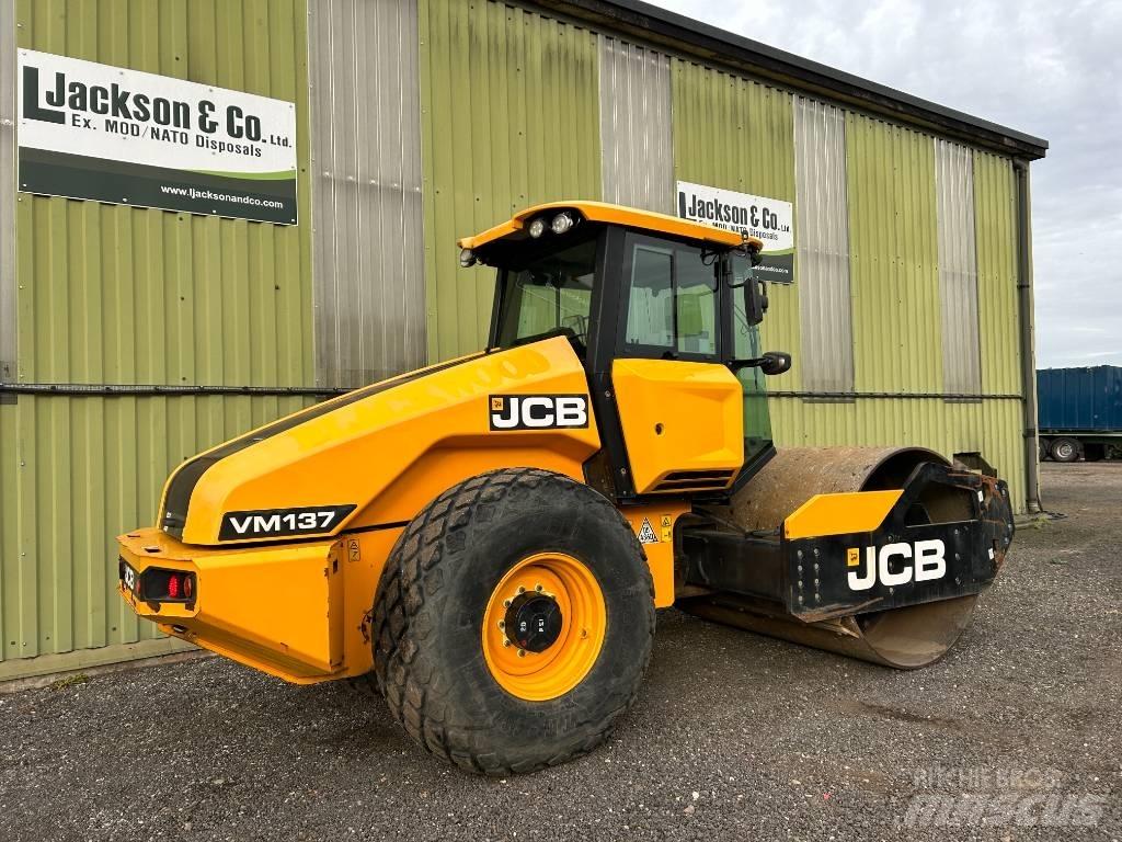 JCB VM 137 Οδοστρωτήρες μονού κυλίνδρου