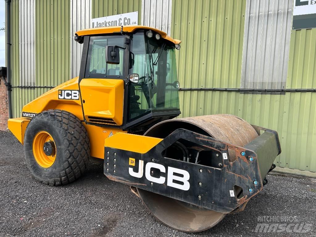 JCB VM 137 Οδοστρωτήρες μονού κυλίνδρου