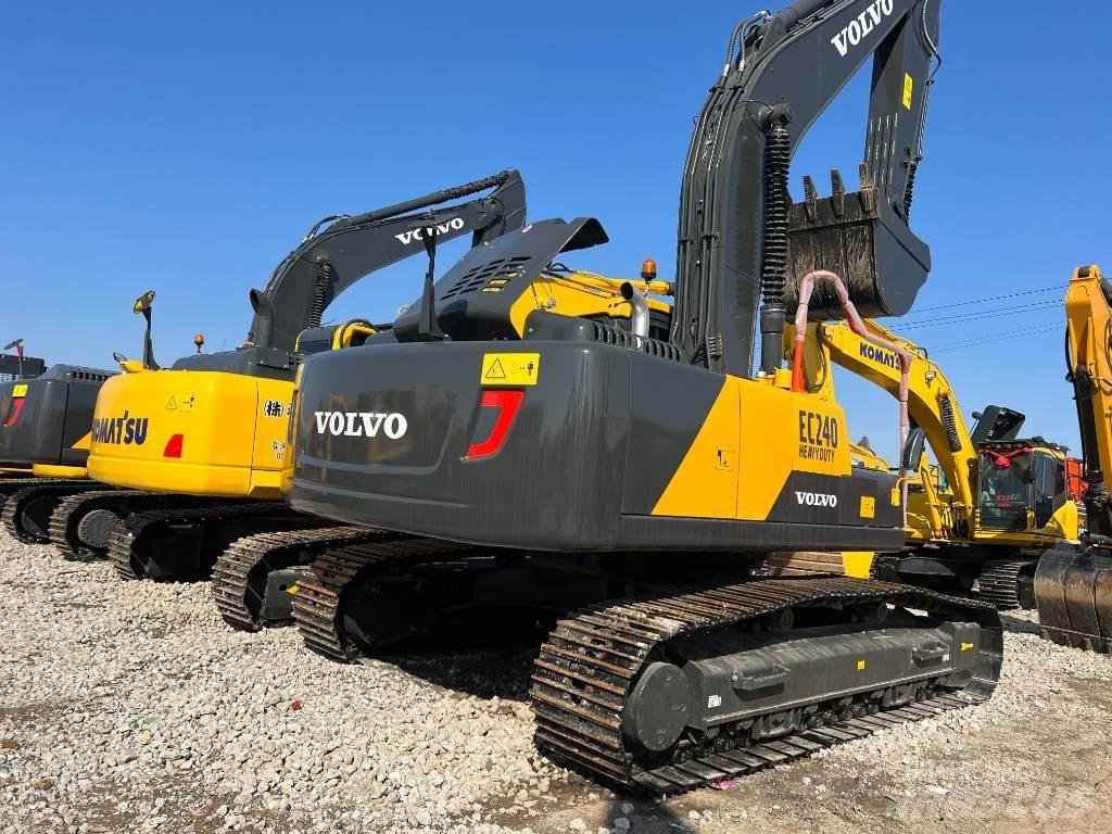 Volvo EC240DL Εκσκαφείς με ερπύστριες