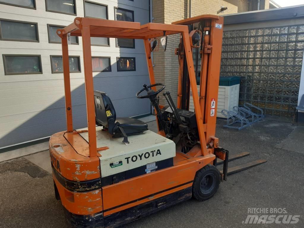 Toyota 2 FBE 18 Ηλεκτρικά περονοφόρα ανυψωτικά κλαρκ