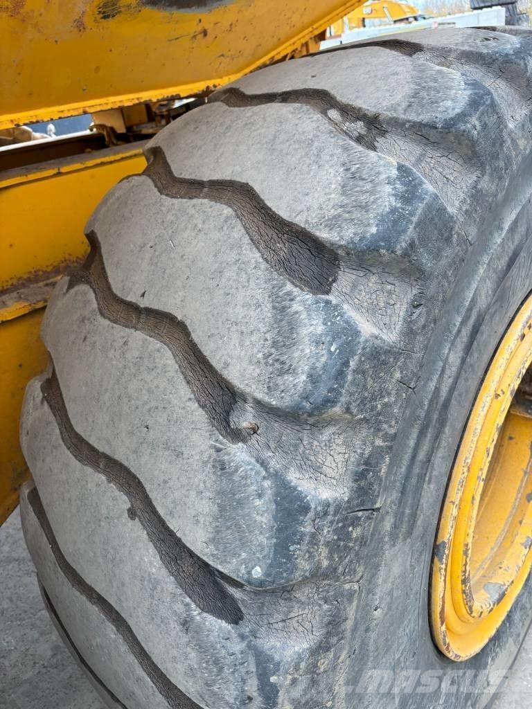 Volvo A 25 E Σπαστό Dump Truck ADT