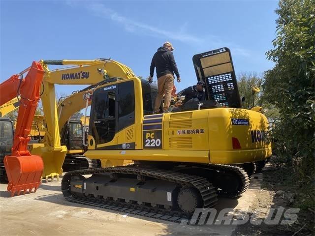 Komatsu PC 220-8 Εκσκαφείς με ερπύστριες