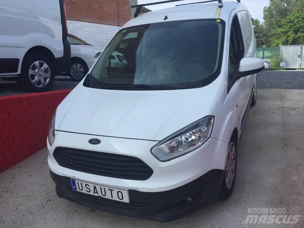 Ford Courier Κλειστού τύπου