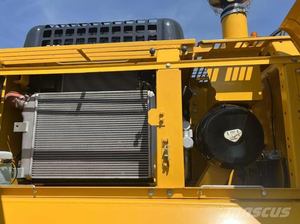 Komatsu PC 300 Εκσκαφείς με ερπύστριες