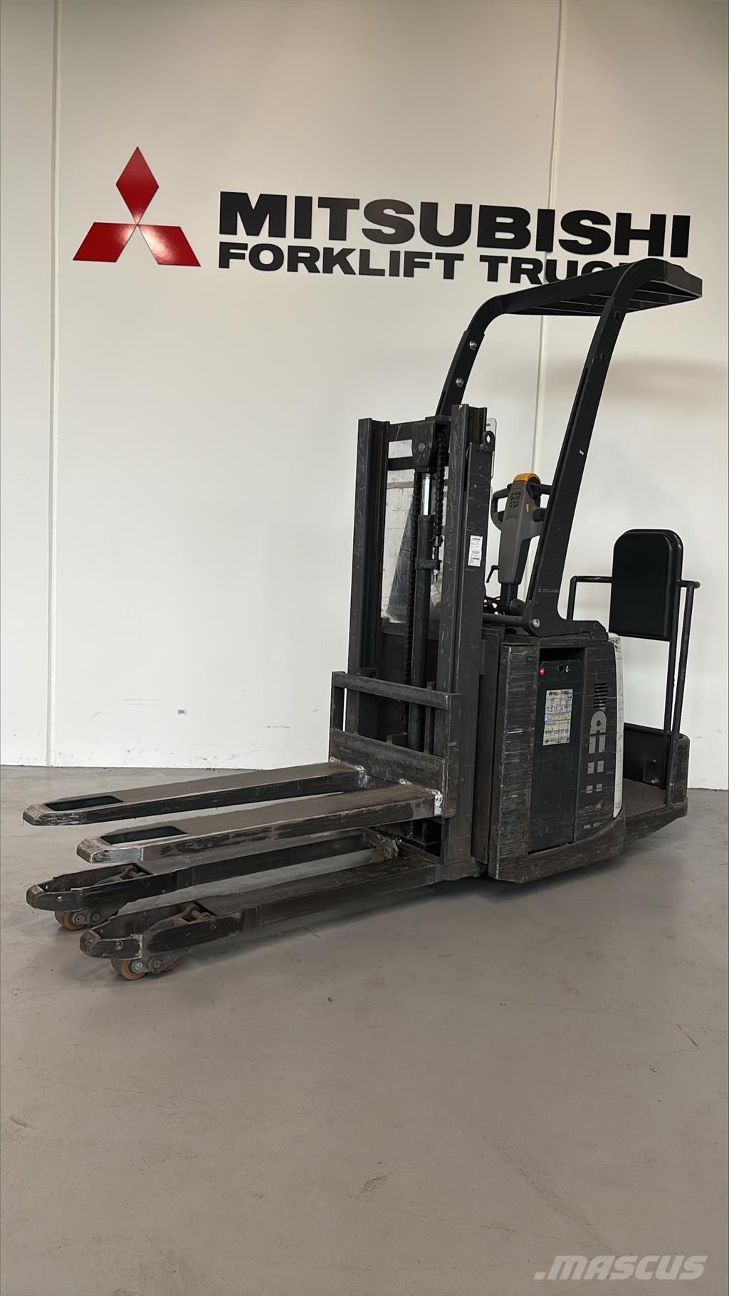 Atlet PDP200 Ηλεκτρικά παλετοφόρα με ιστό