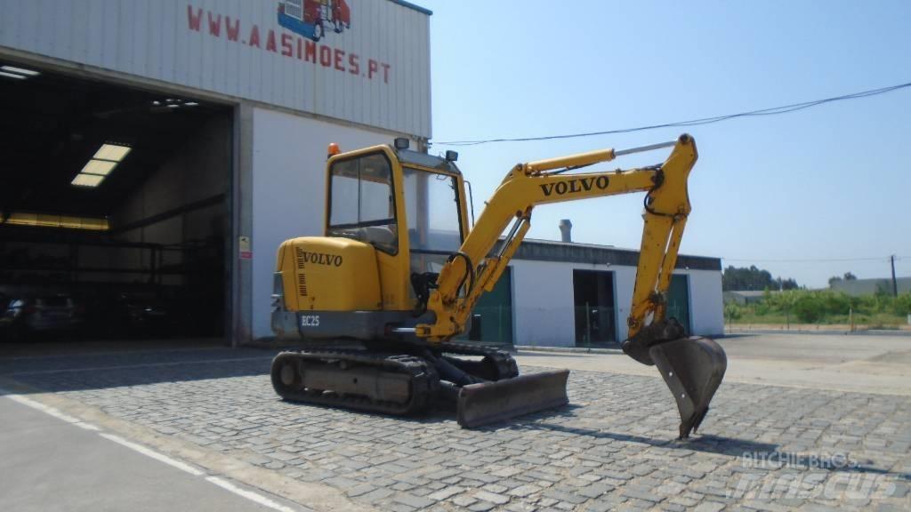 Volvo EC 25 Εκσκαφάκι (διαβολάκι) < 7t