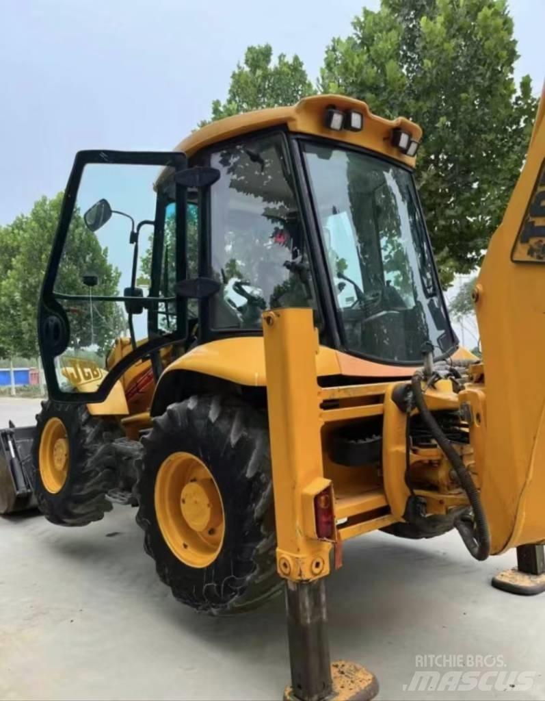 JCB 4 CX Εκσκαφείς Φορτωτές τύπου JCB