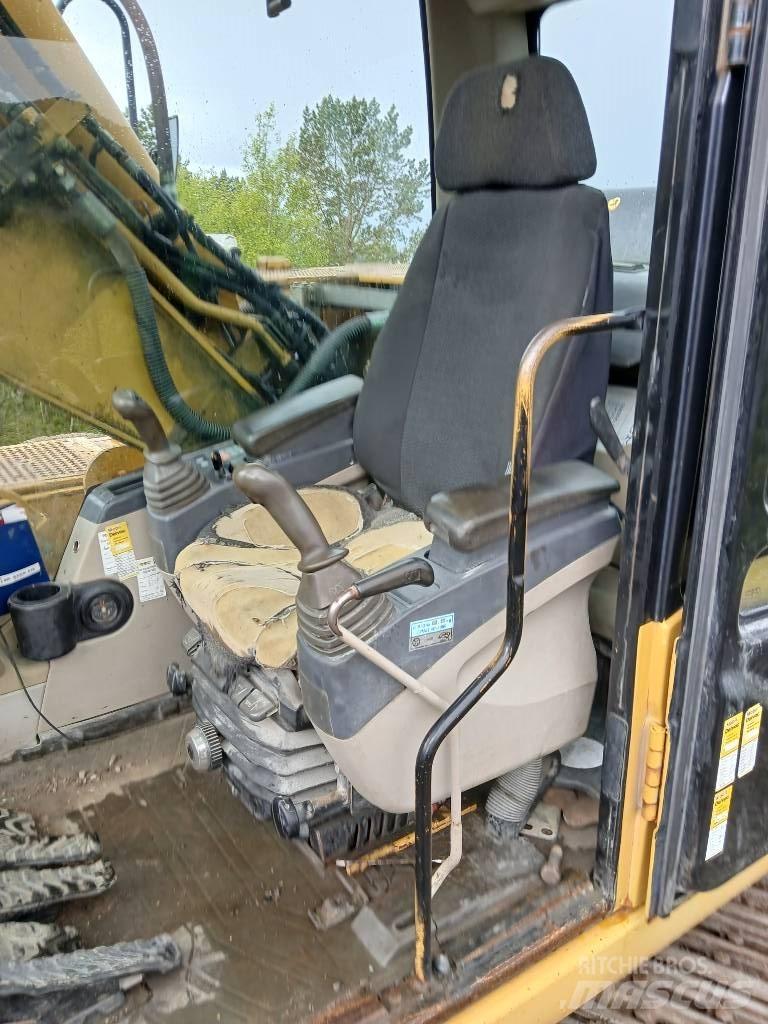 CAT 318 C L Εκσκαφείς με ερπύστριες