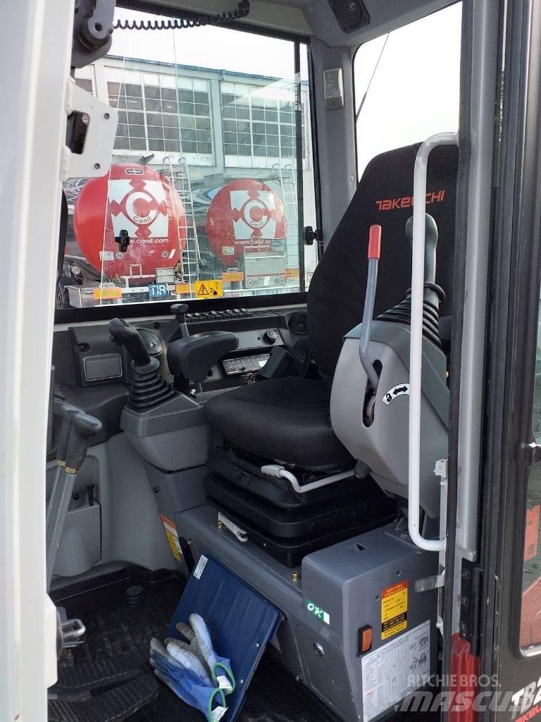 Takeuchi TB 240 Εκσκαφάκι (διαβολάκι) < 7t