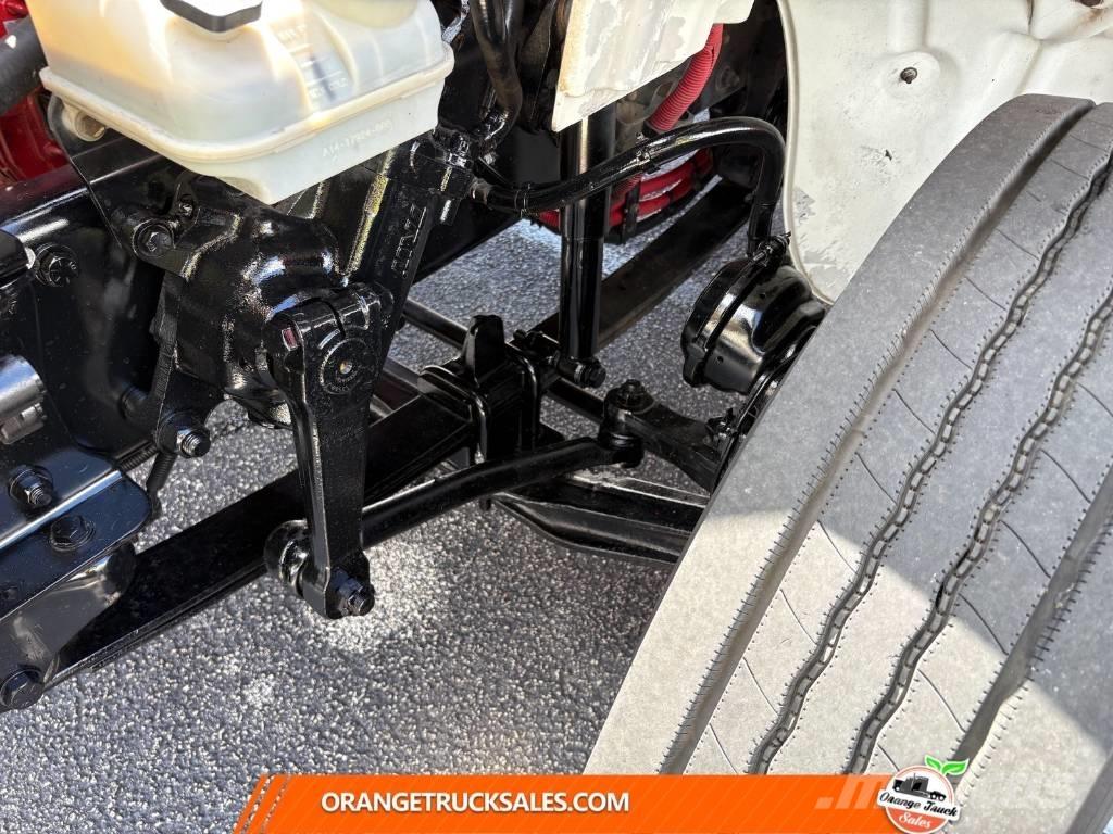 Freightliner M2 Φορτηγά Ανατροπή