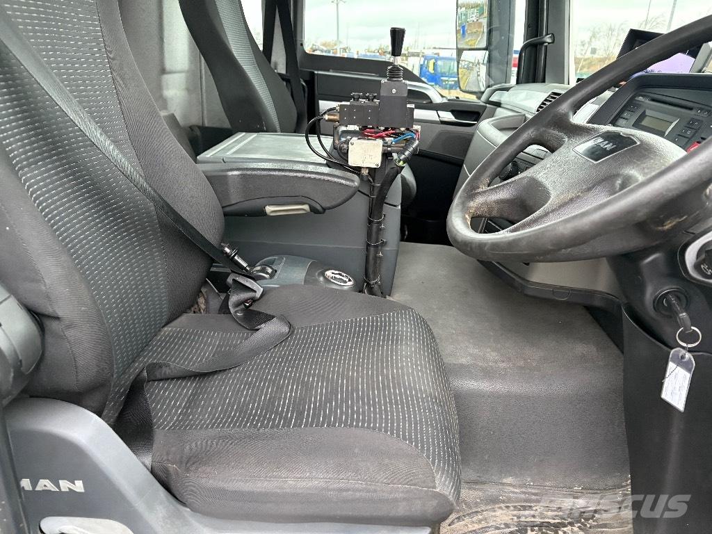 MAN TGS32.400 Φορτηγά ανατροπή με γάντζο