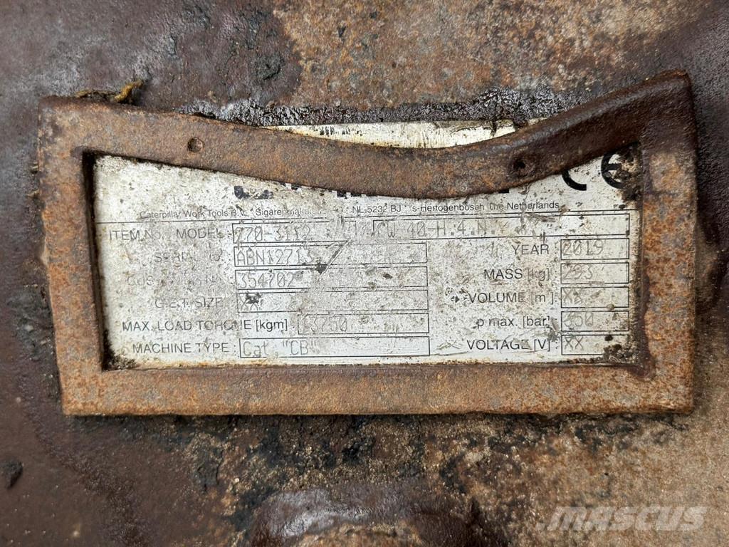 CAT 326F L Εκσκαφείς με ερπύστριες