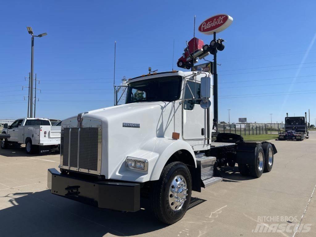 Kenworth T 800 Τράκτορες