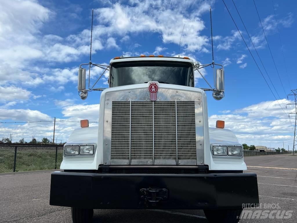 Kenworth T 800 Τράκτορες