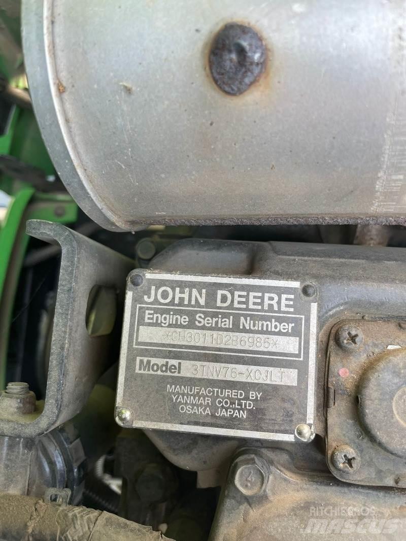 John Deere X950R Χορτοκοπτικά