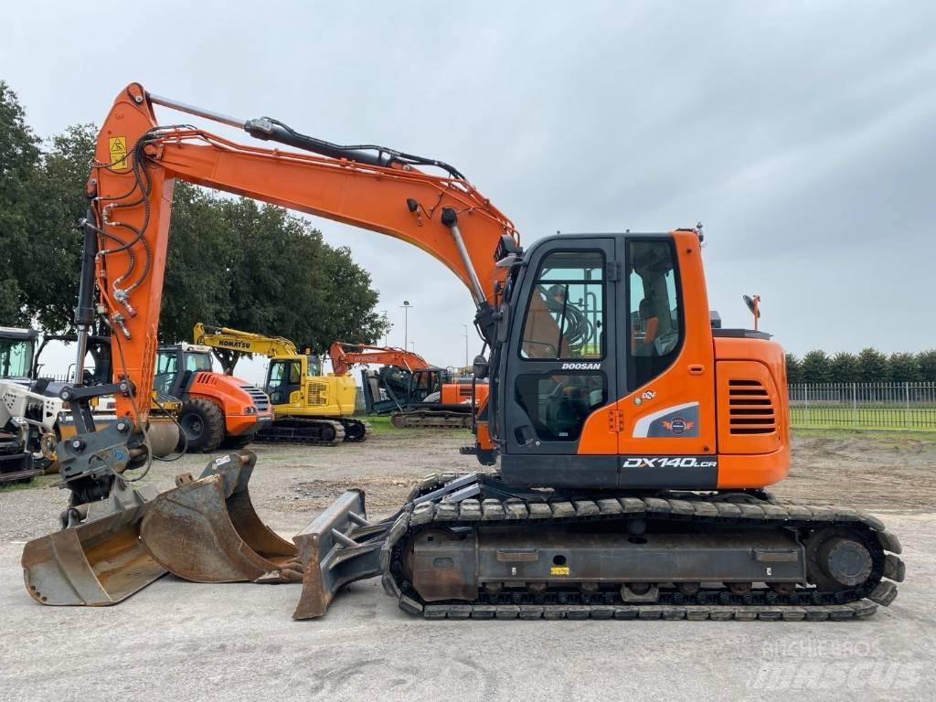 Doosan DX 140 LCR-5 Εκσκαφείς με ερπύστριες