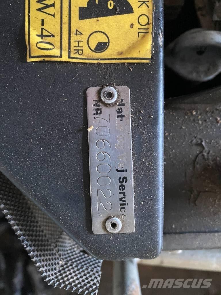 Timan RC 750 Ρομποτικά Χορτοκοπτικά