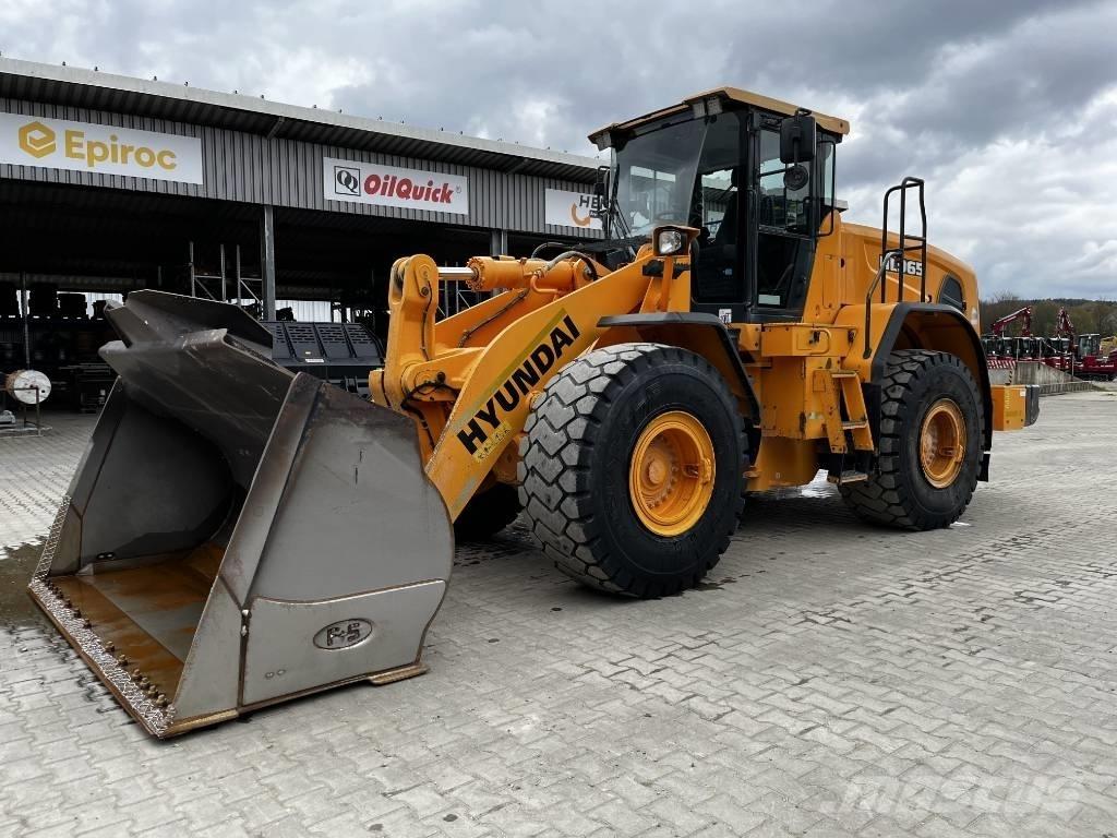 Hyundai HL 965 Φορτωτές με λάστιχα (Τροχοφόροι)