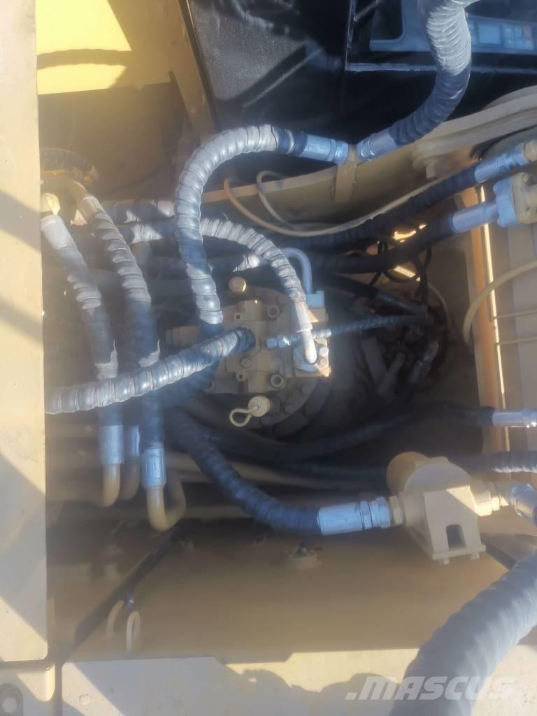 CAT 320 D Εκσκαφείς με ερπύστριες