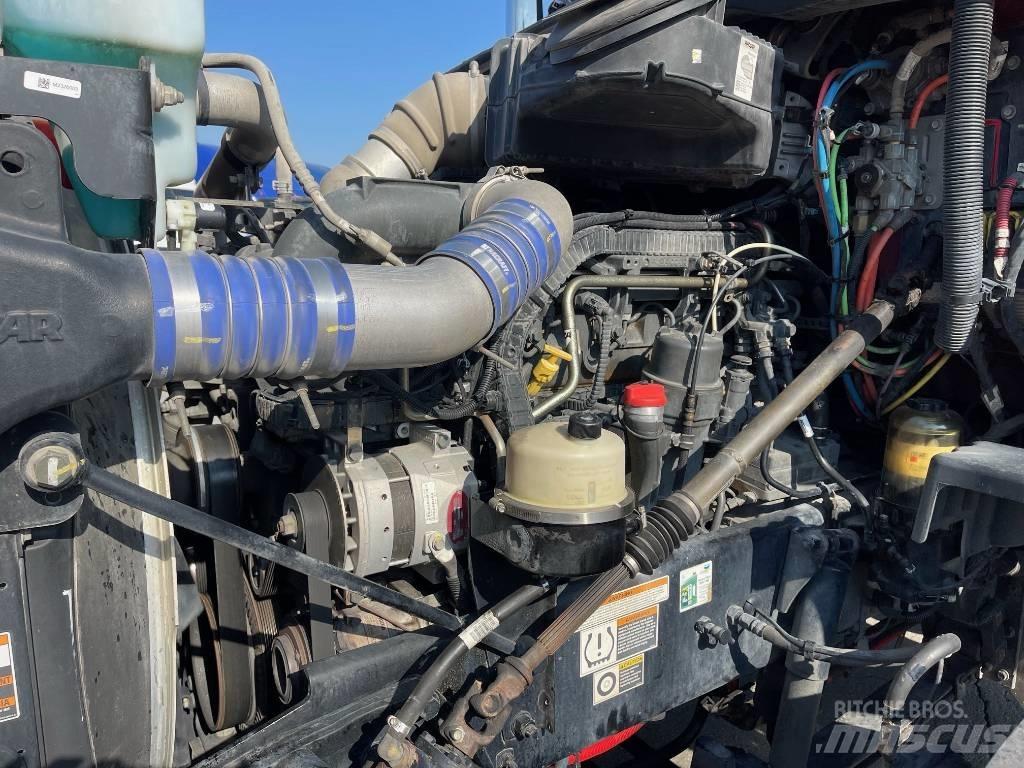 Peterbilt 567 Τράκτορες