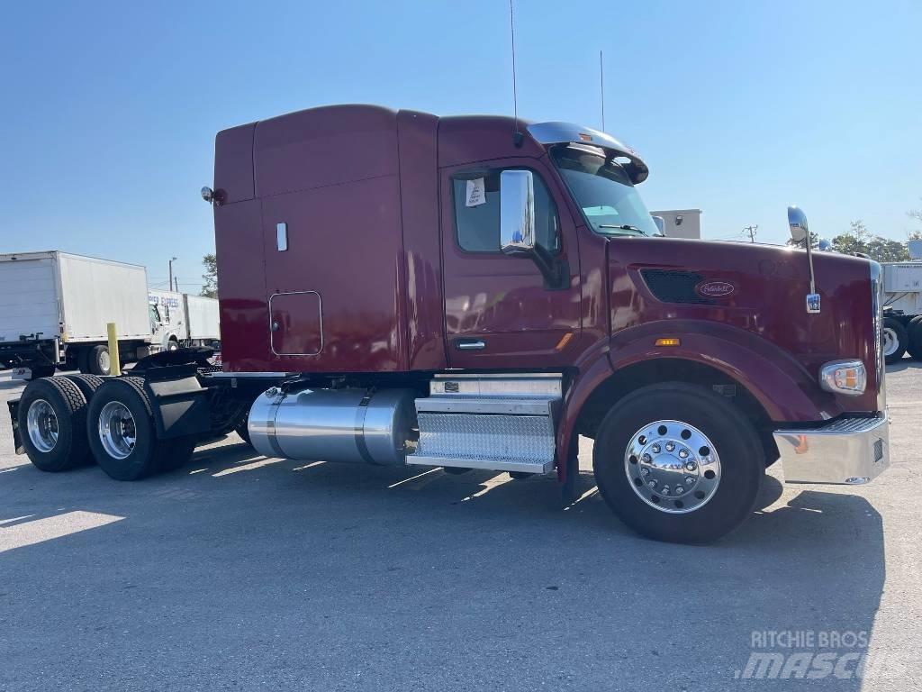 Peterbilt 567 Τράκτορες