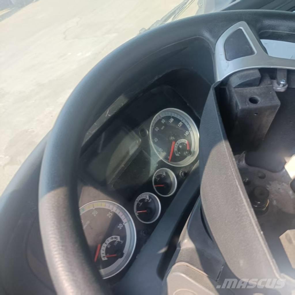 Howo 371 6x4 Τράκτορες