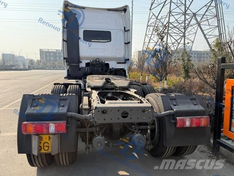 Howo Tractor 420 Τράκτορες