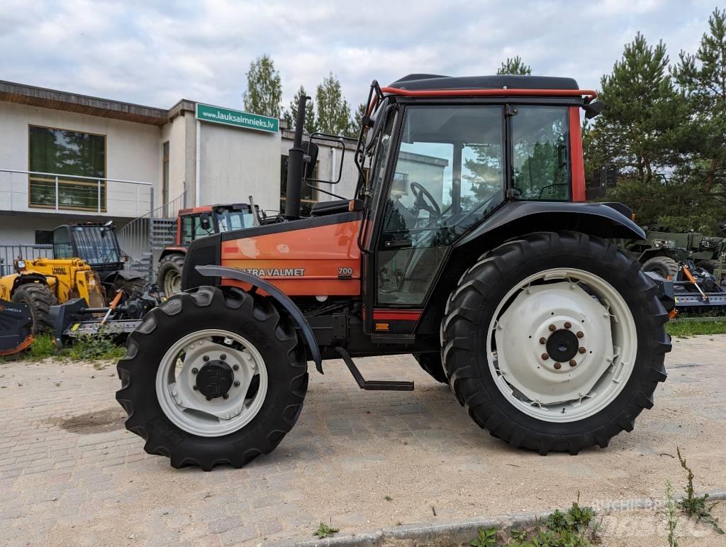 Valtra Valmet 700 Τρακτέρ