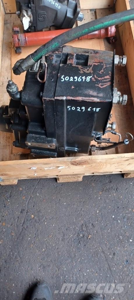 Valmet 911.1 Θεριζοαλωνιστικές μηχανές