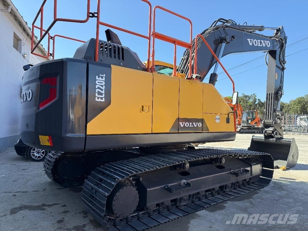 Volvo EC220E Εκσκαφείς με ερπύστριες
