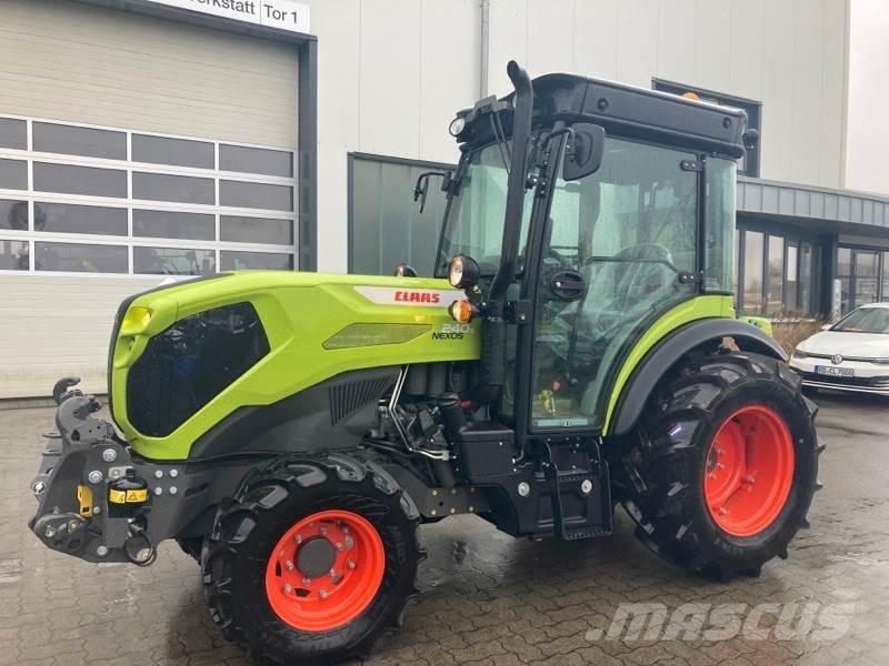 CLAAS NEXOS 240 S Τρακτέρ