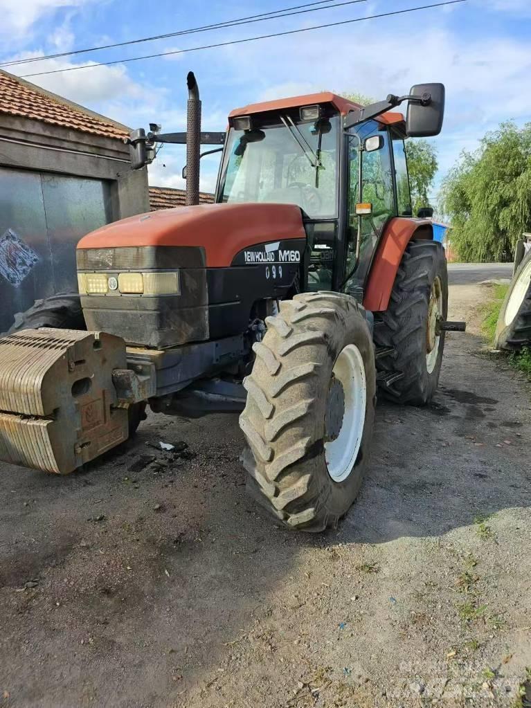 New Holland M160 Τρακτέρ