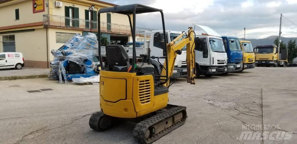 Komatsu PC14R-3HS Εκσκαφάκι (διαβολάκι) < 7t