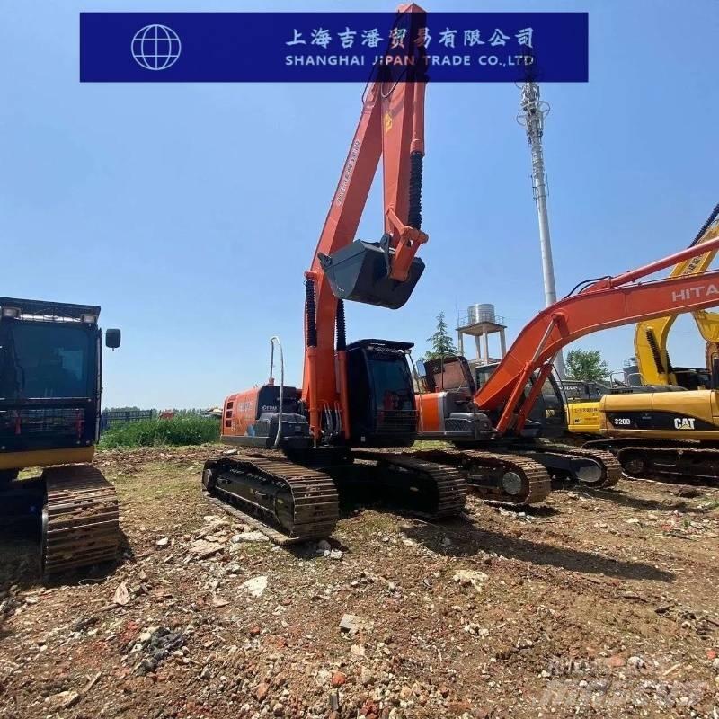 Hitachi ZX 210 Εκσκαφείς με ερπύστριες