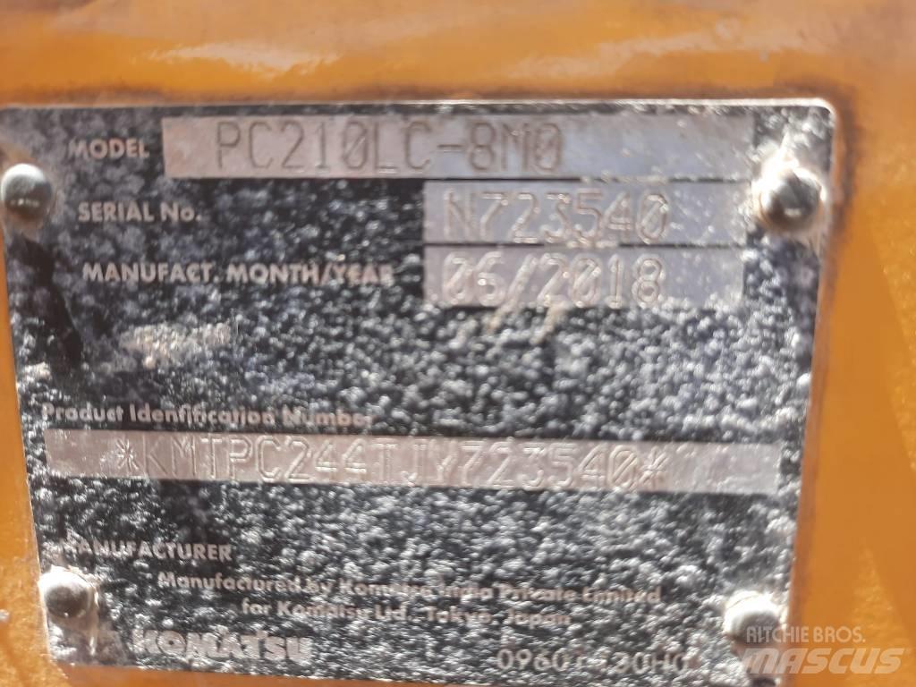 Komatsu PC 210 Εκσκαφείς με ερπύστριες