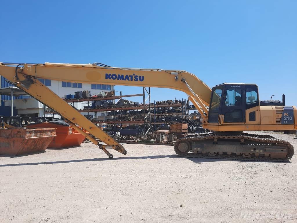 Komatsu PC 210 Εκσκαφείς με ερπύστριες