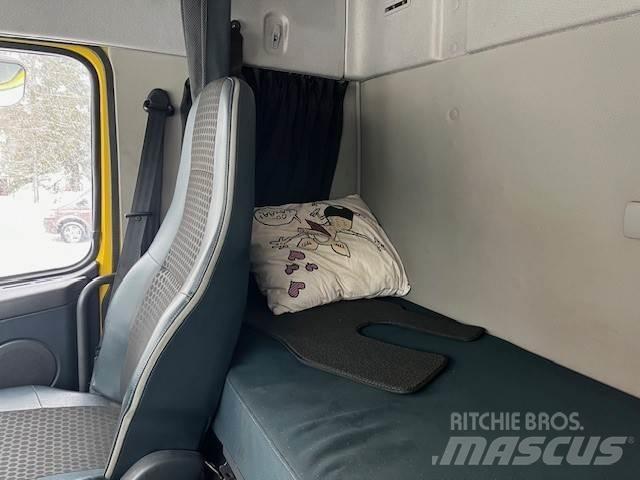 Volvo FM 13 8*4 Φορτηγά με Γερανό