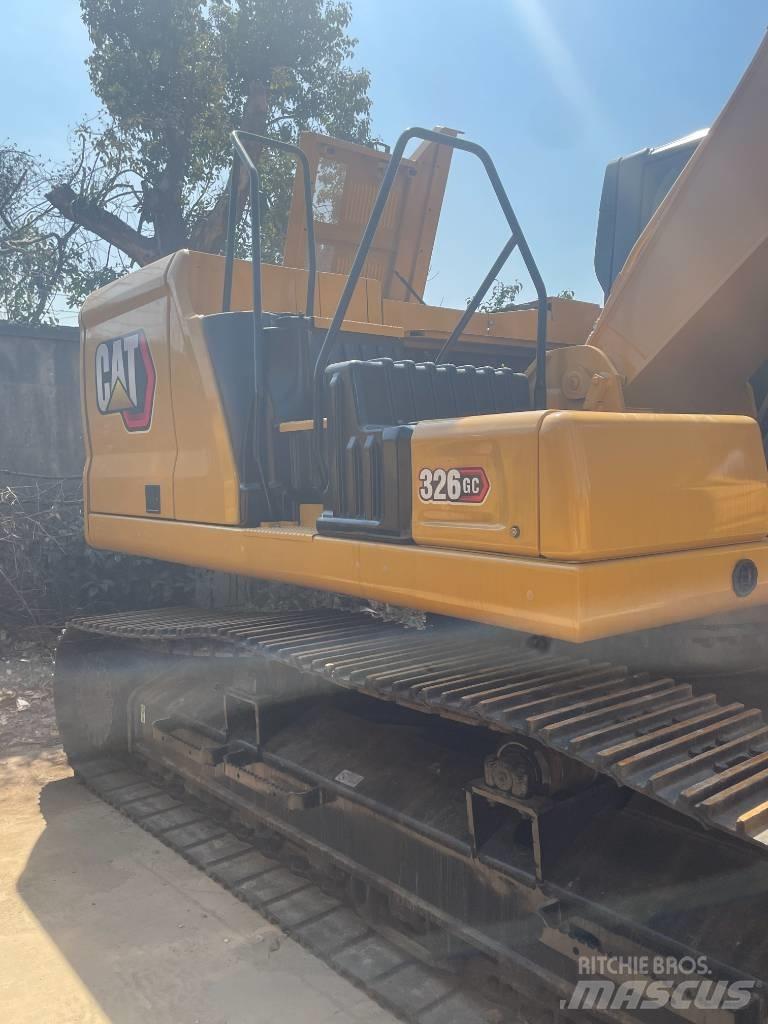 CAT 326 GC Εκσκαφείς με ερπύστριες