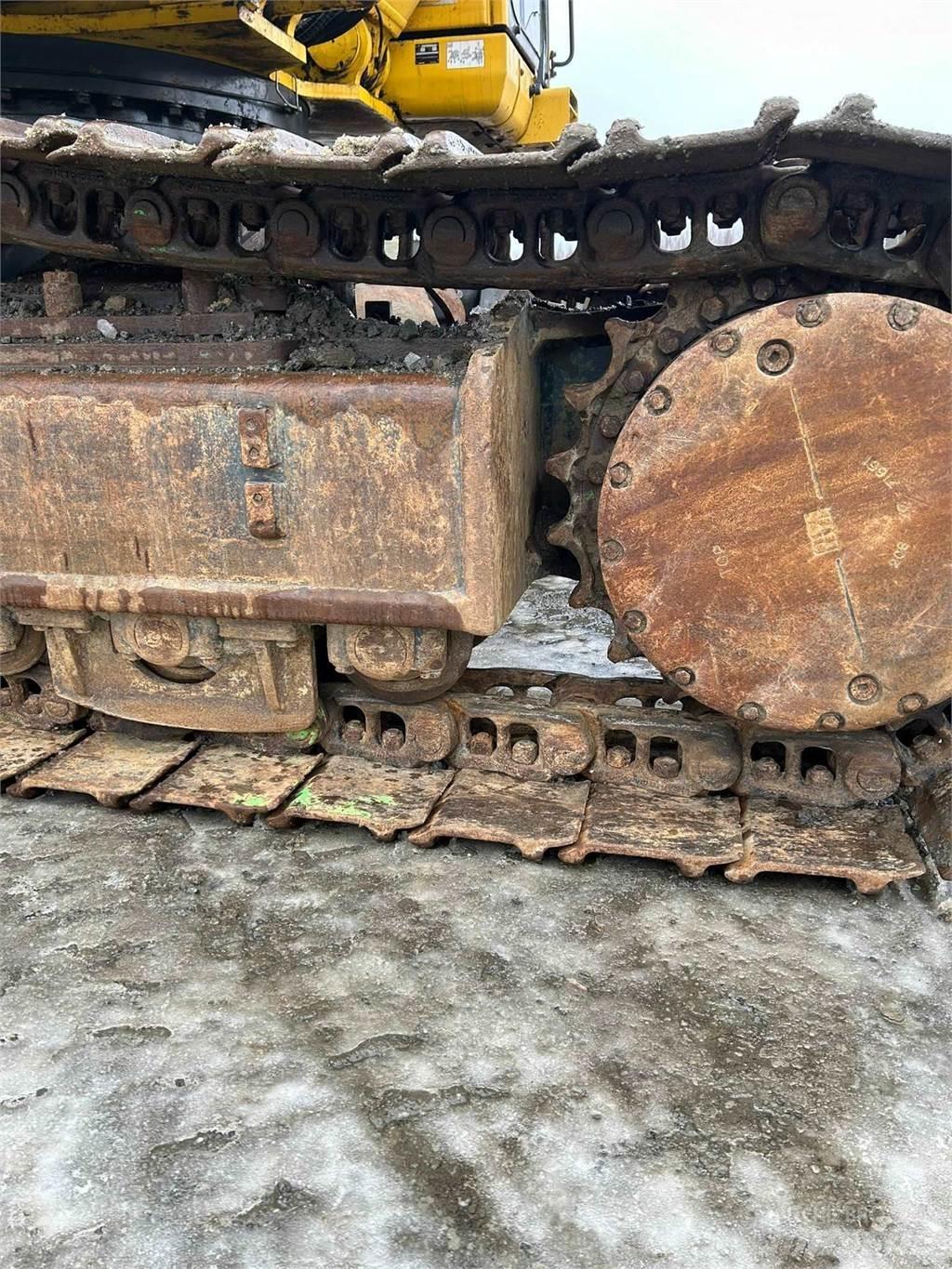 Komatsu PC490LC-11 Εκσκαφείς με ερπύστριες