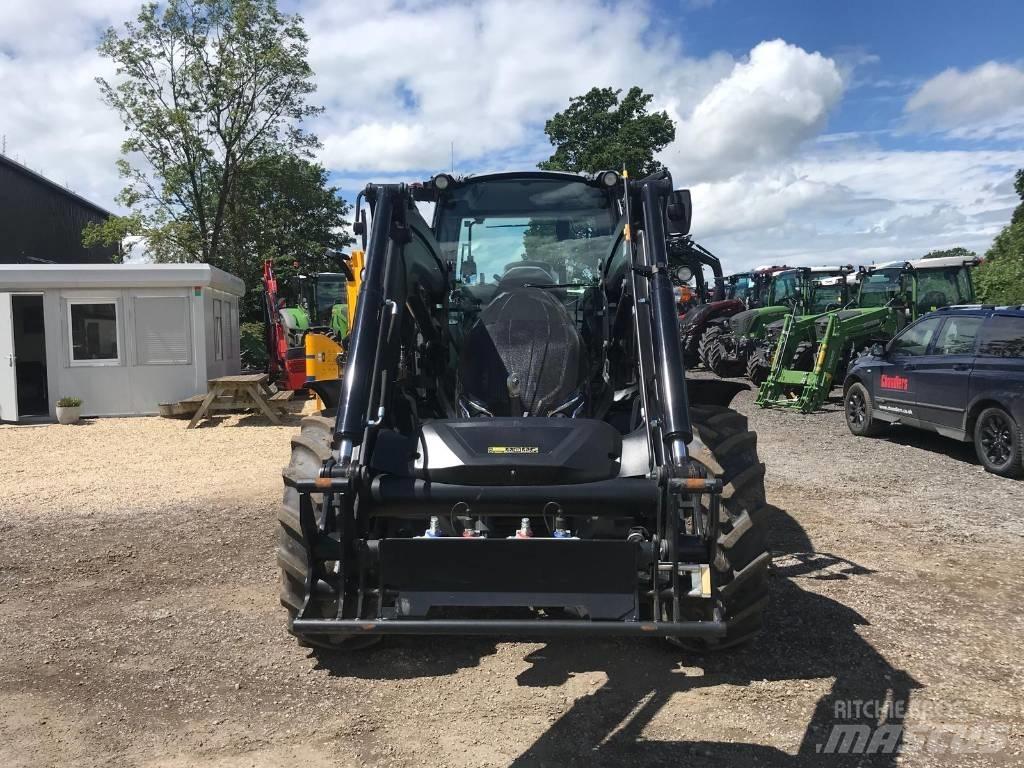 Valtra G 135 A Τρακτέρ