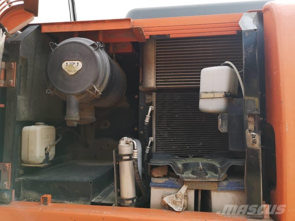 Hitachi ZX 130 W Εκσκαφείς με τροχούς - λάστιχα