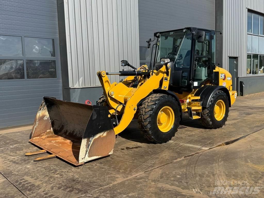 CAT 908M Φορτωτές με λάστιχα (Τροχοφόροι)
