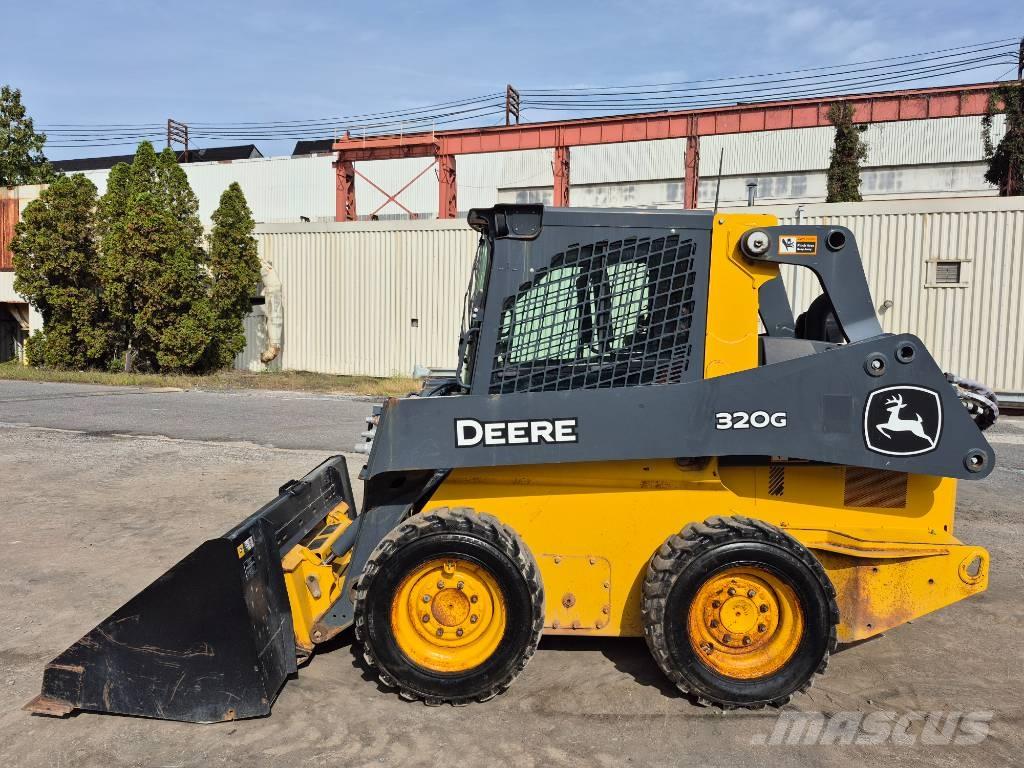 John Deere 320G Φορτωτάκια