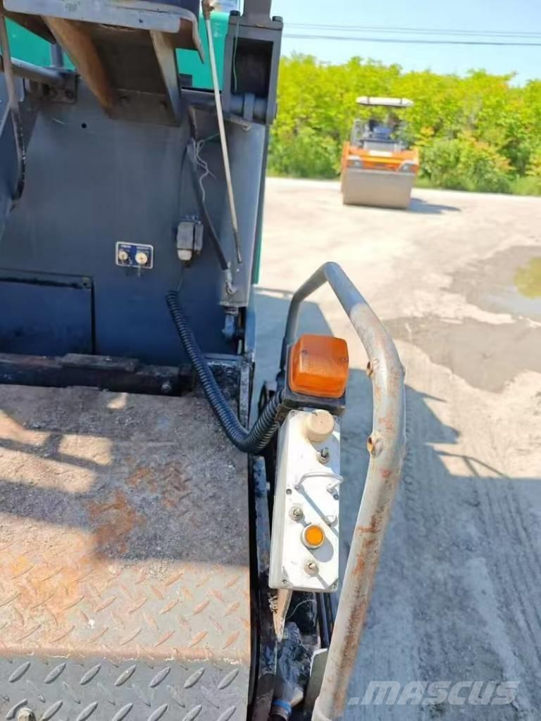 XCMG RP 453 L Επίστρωση ασφάλτου