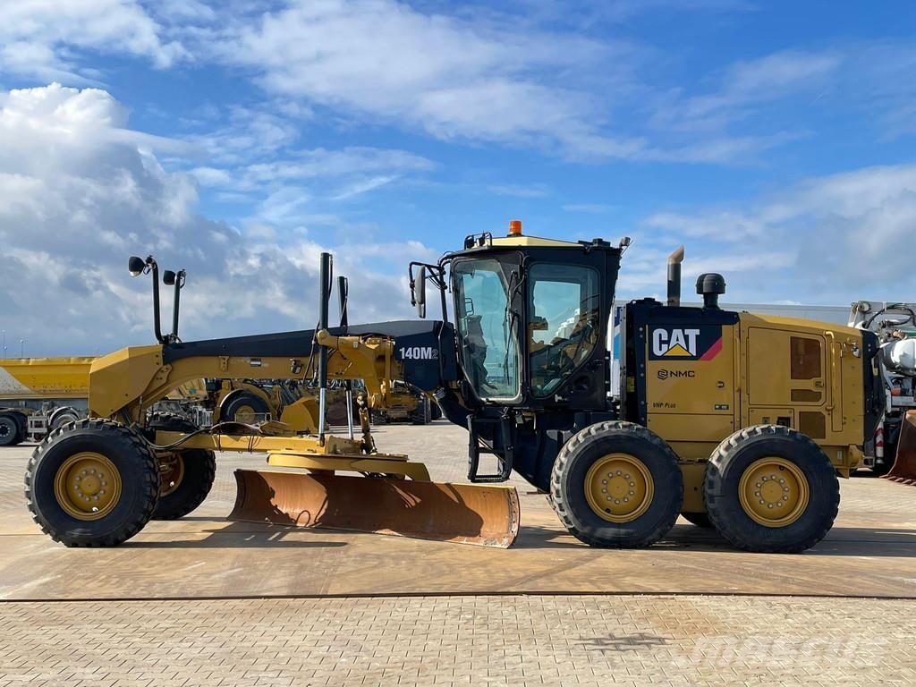 CAT 140M2 Γκρέιντερς