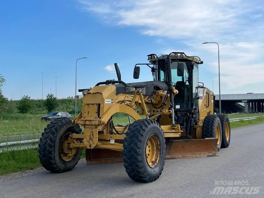 CAT 12M Γκρέιντερς