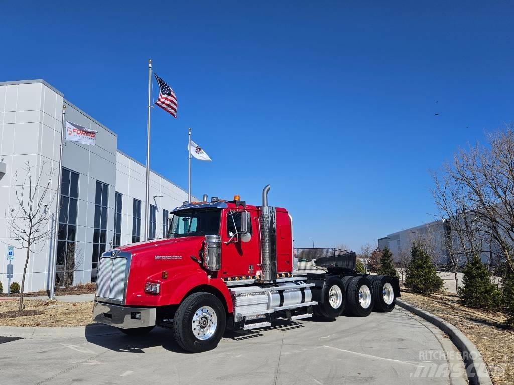Western Star 4900 SB Τράκτορες