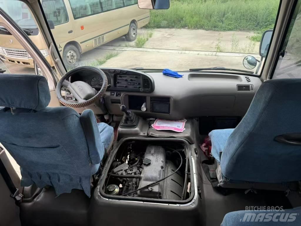 Toyota Coaster Υπεραστικά Λεωφορεία 
